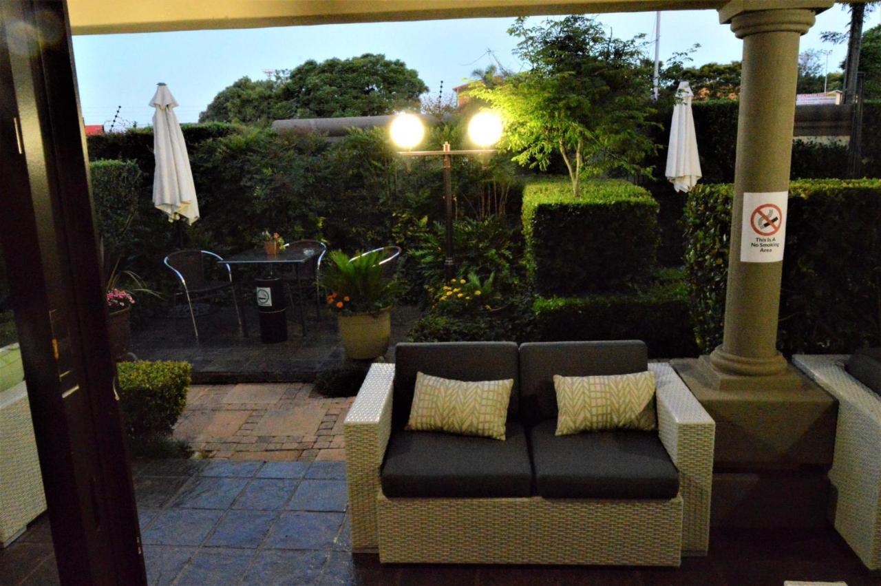 Constantia Manor Guest House Pretoria Exterior photo